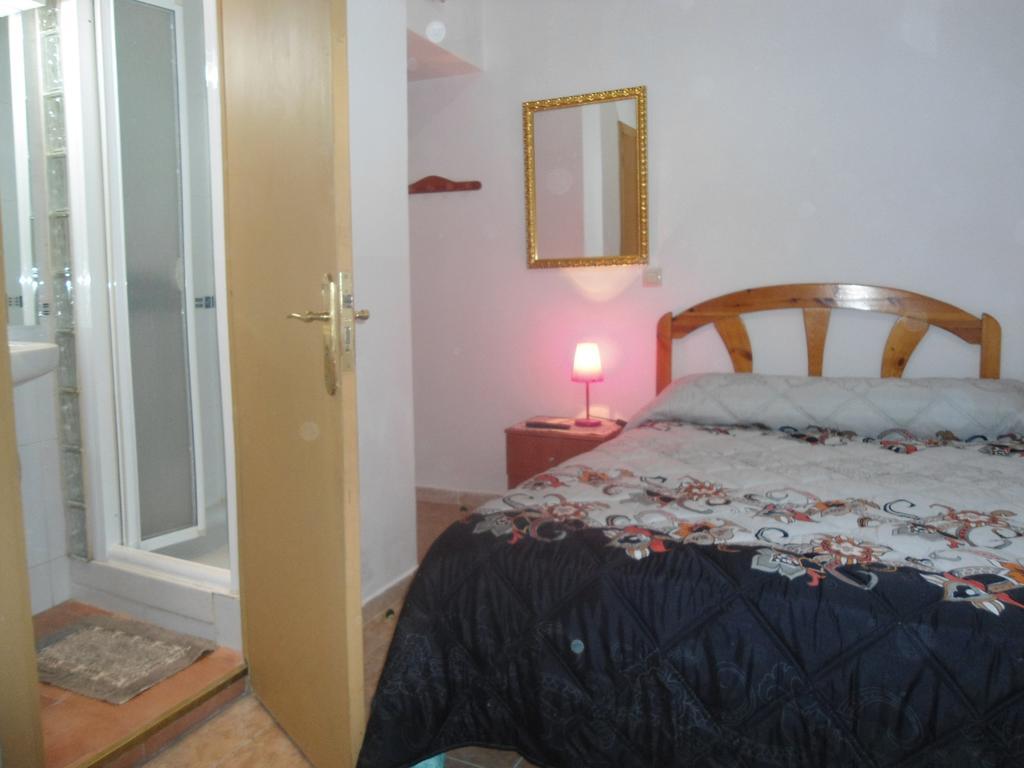 Hostal Florida Madrid Dış mekan fotoğraf