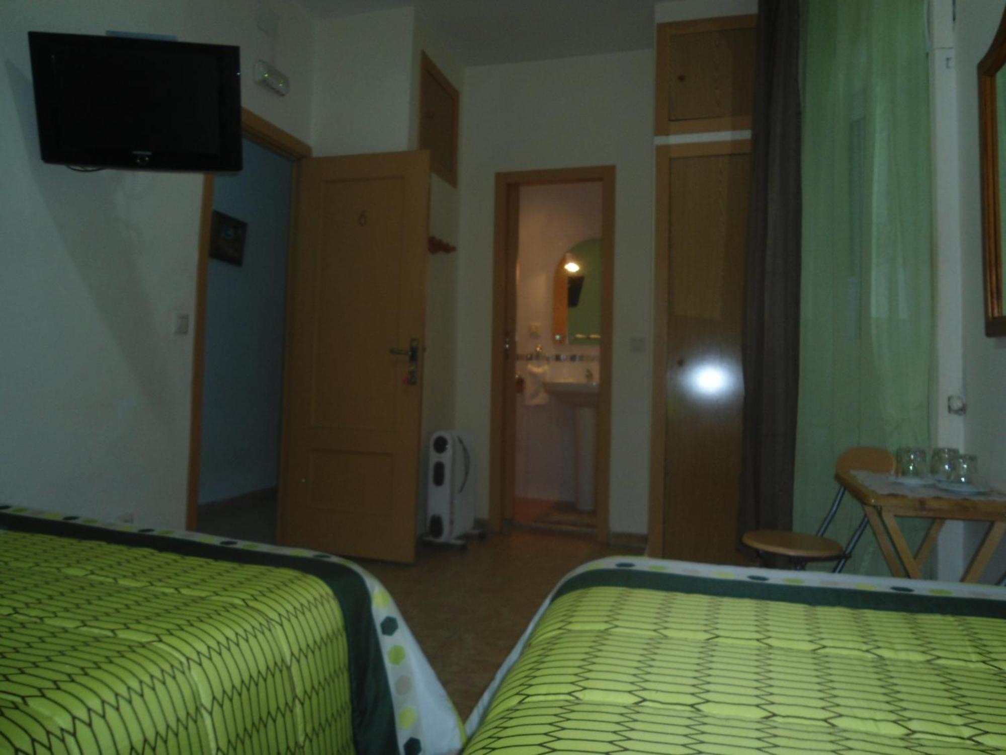 Hostal Florida Madrid Dış mekan fotoğraf