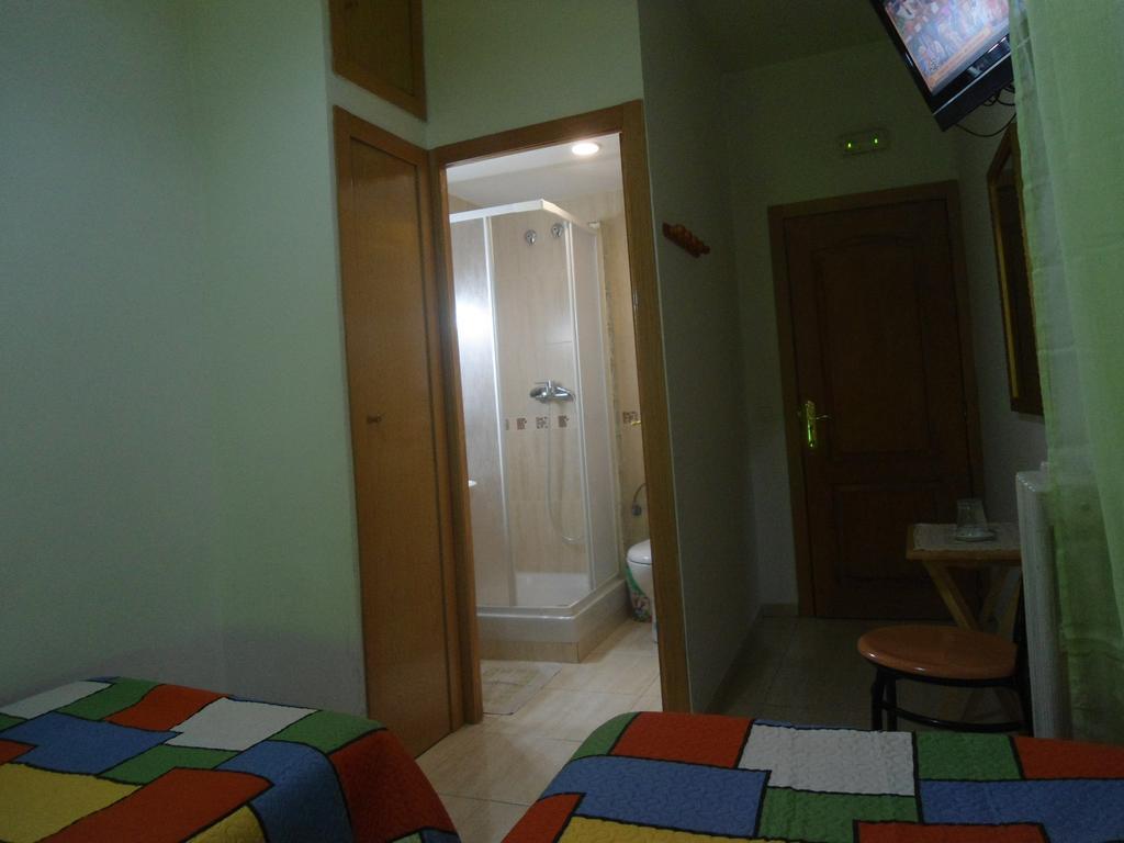 Hostal Florida Madrid Dış mekan fotoğraf