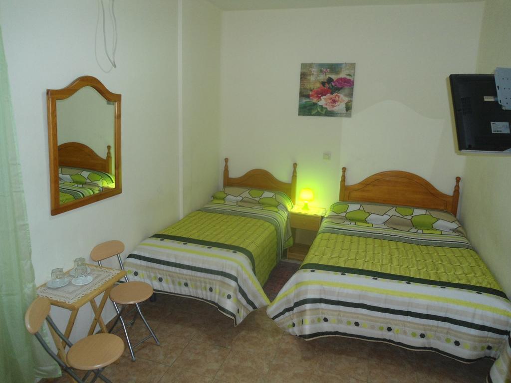 Hostal Florida Madrid Dış mekan fotoğraf