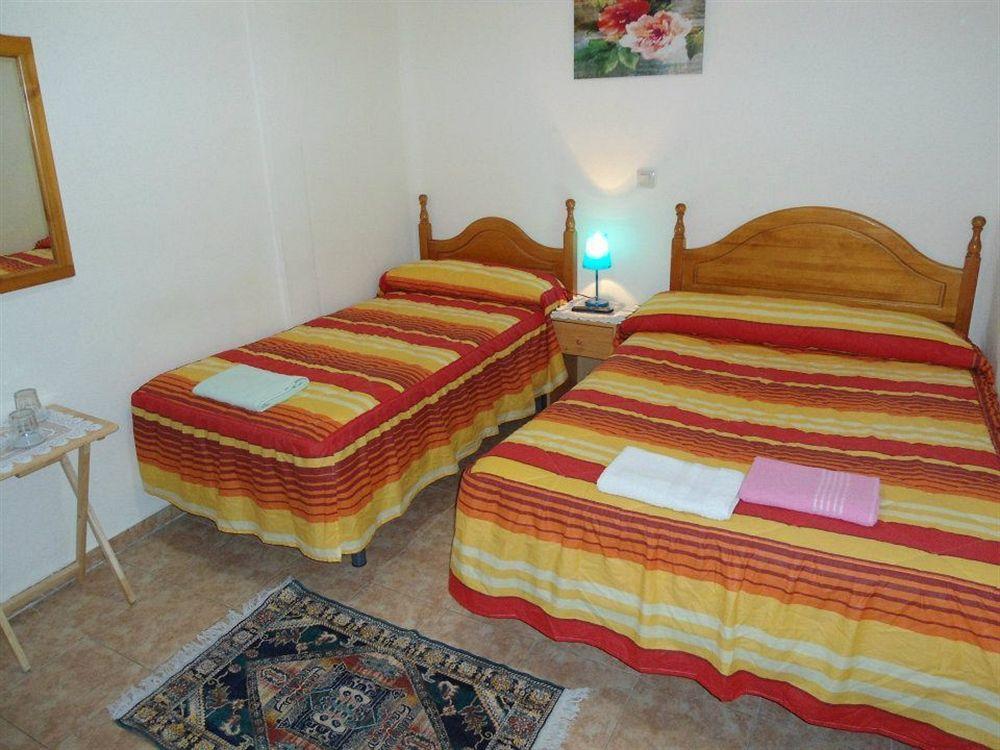 Hostal Florida Madrid Dış mekan fotoğraf