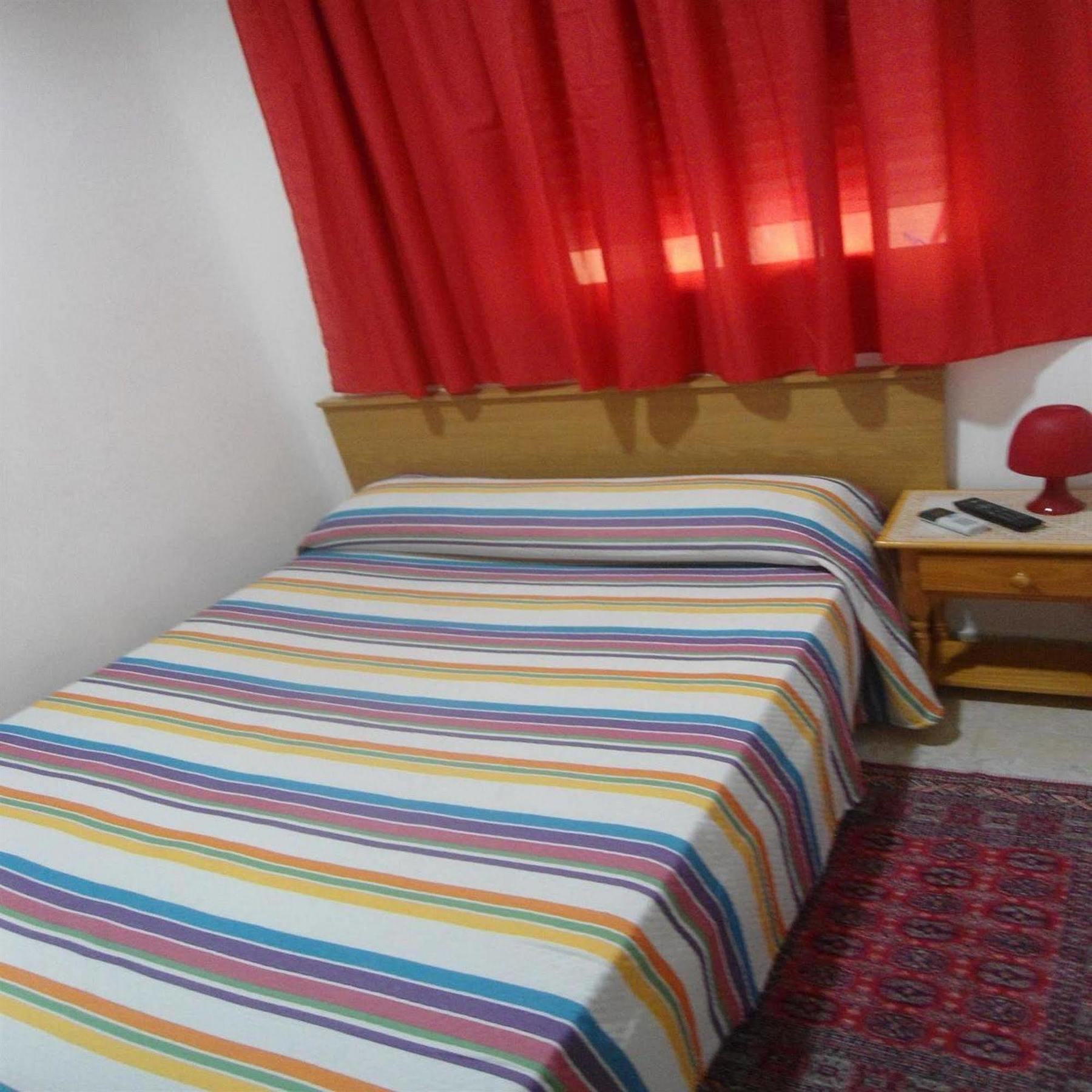 Hostal Florida Madrid Dış mekan fotoğraf